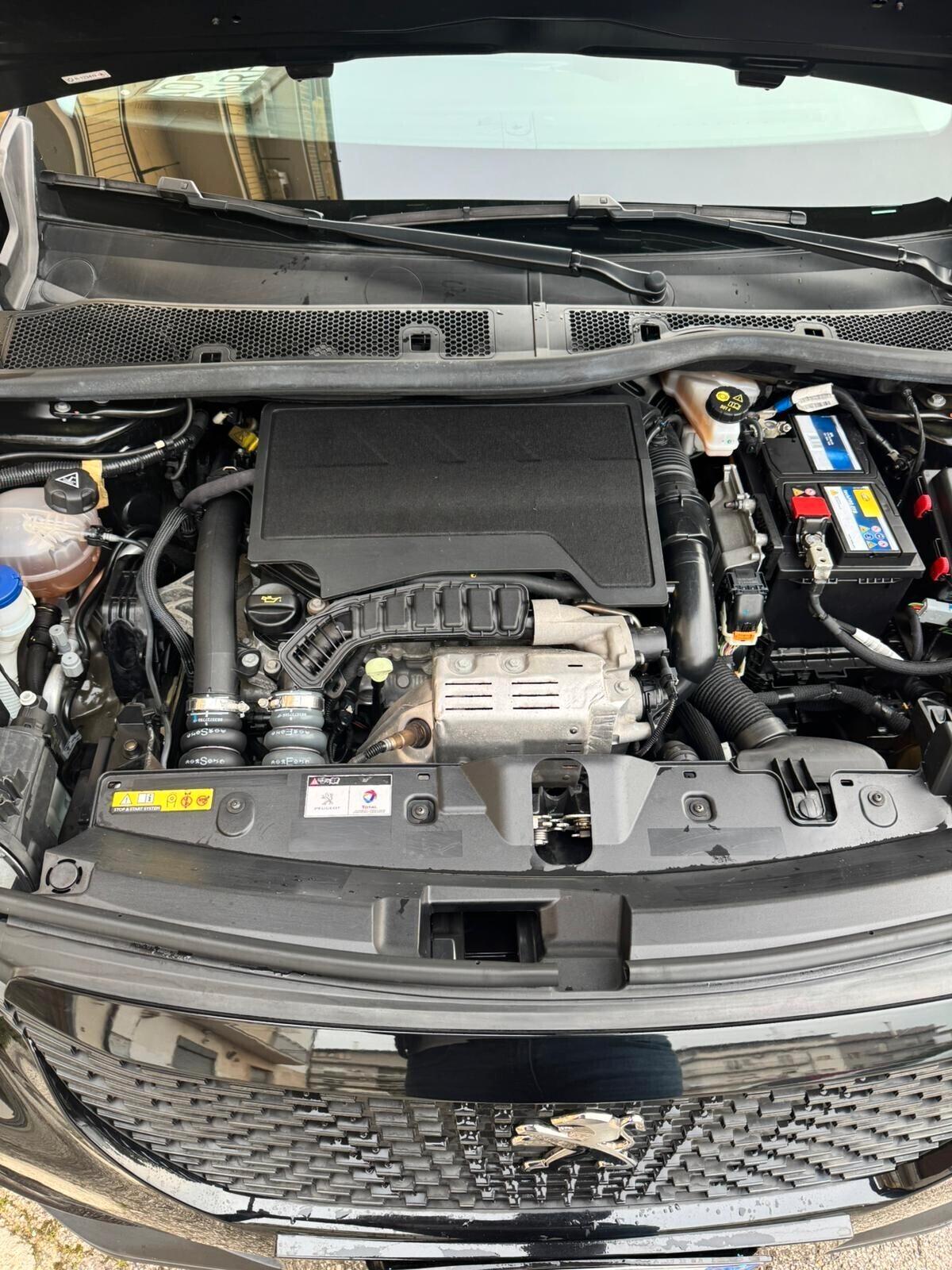 Peugeot 2008 PureTech 130 S&S Allure