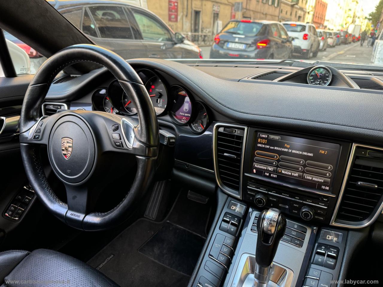 PORSCHE Panamera 3.0 Diesel Platinum Edition