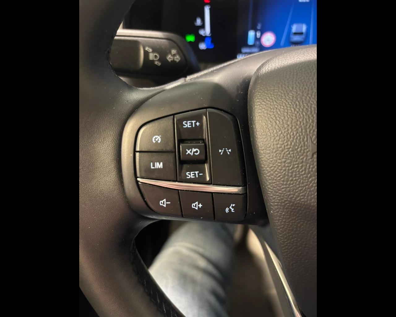 FORD Tourneo Courier II - Tourneo Courier II 1.0 ecoboost 125cv Titanium