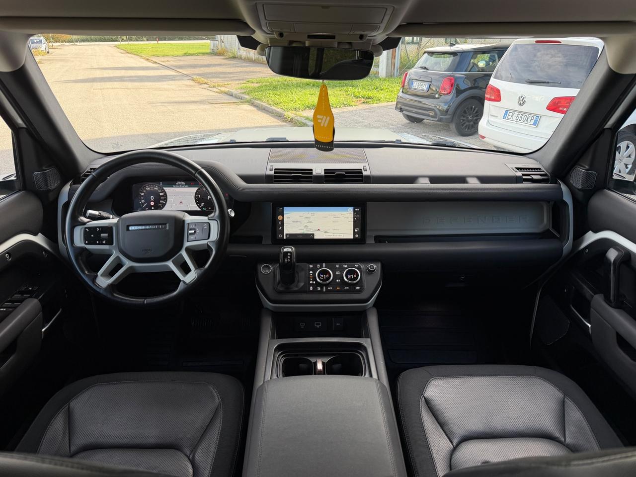 Land Rover Defender 110 2.0 SD4 240CV AWD Auto 72 Yrs. WEB Edition