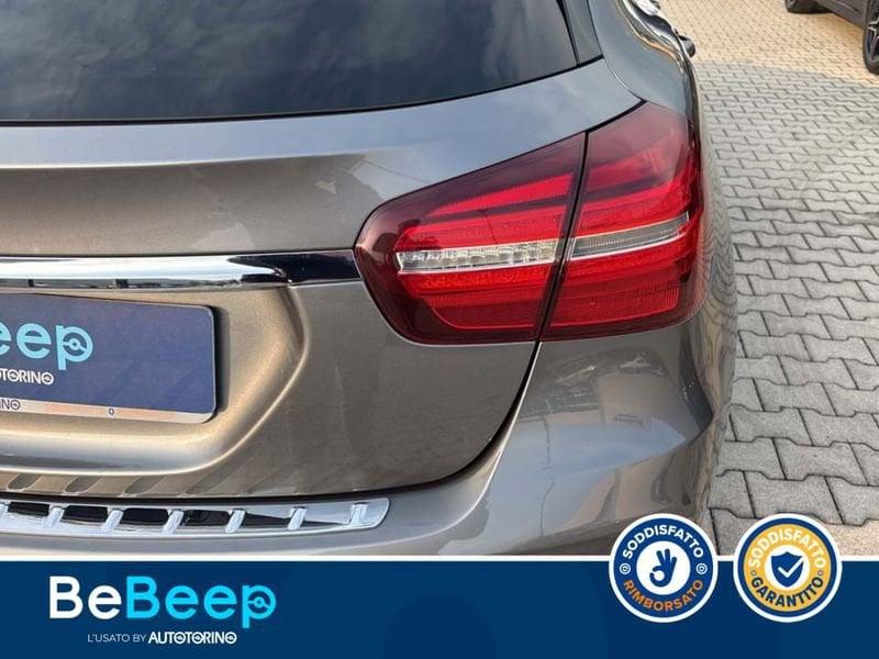 Mercedes-Benz GLA 200 D PREMIUM AUTO