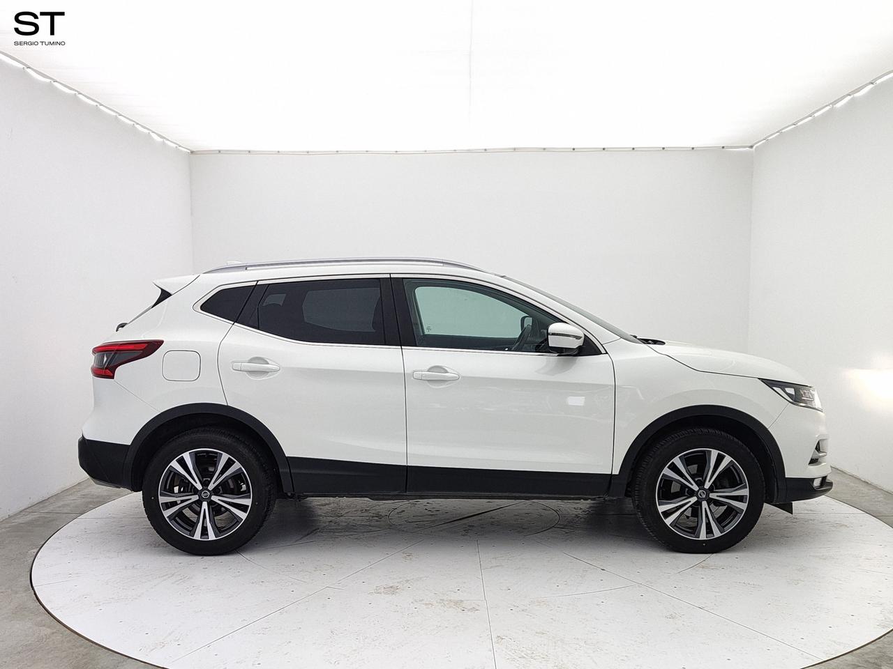 NISSAN Qashqai 2ª serie - Qashqai 1.6 dCi 2WD N-Connecta