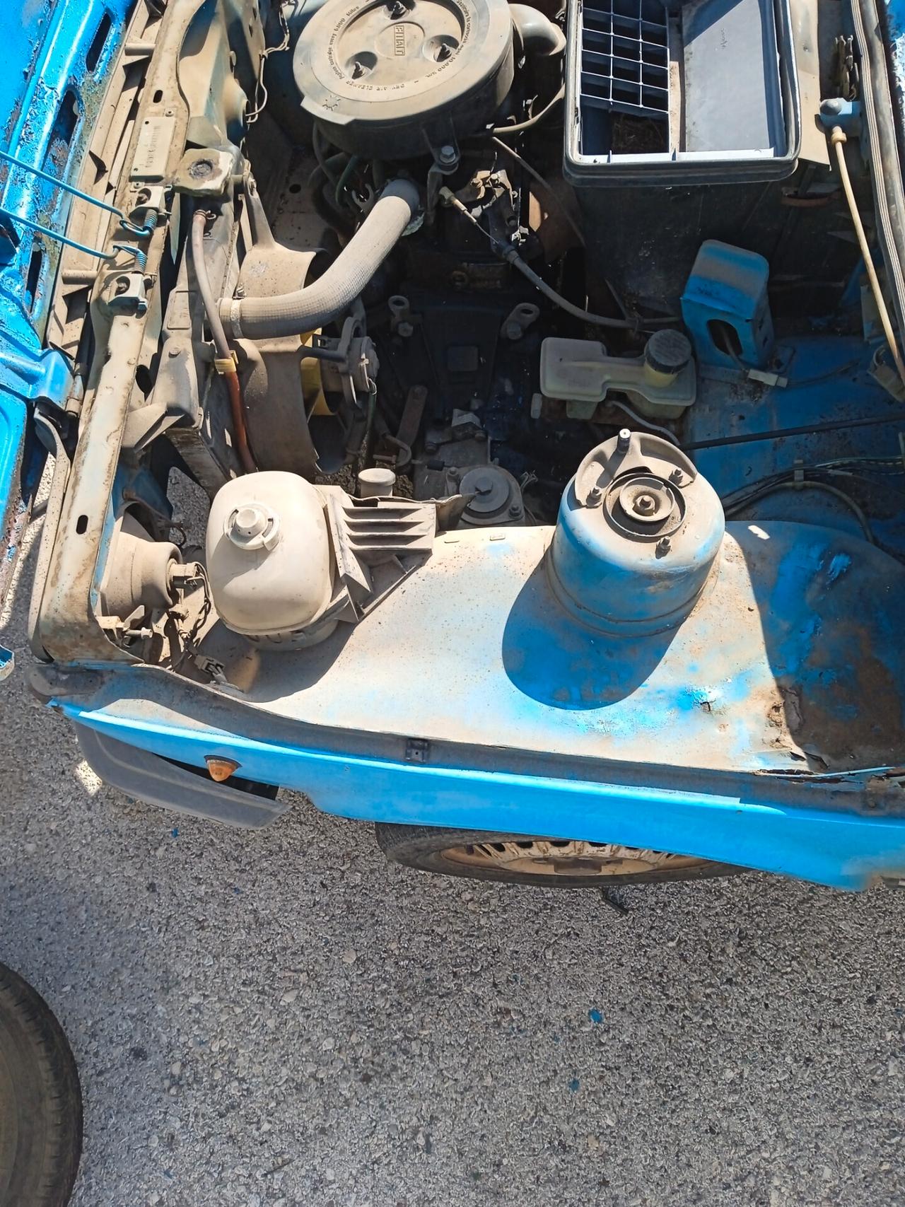 Fiat 127 900 2p. C da restauro Marciante
