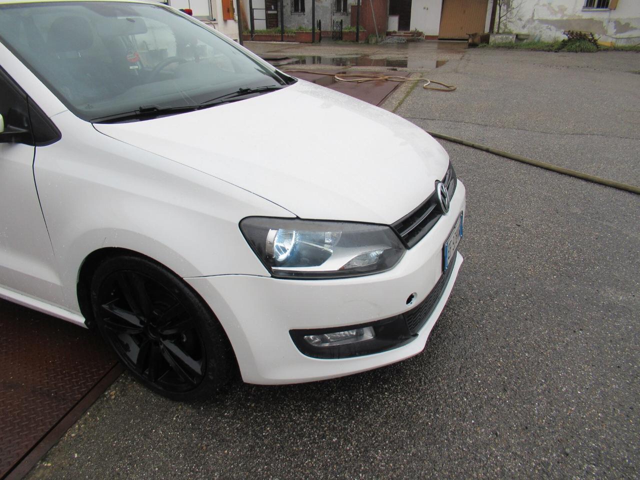 Volkswagen Polo 1.2 70 CV 5p. Comfortline Kit Catena Distrib. fatta Gomme nuove 17"