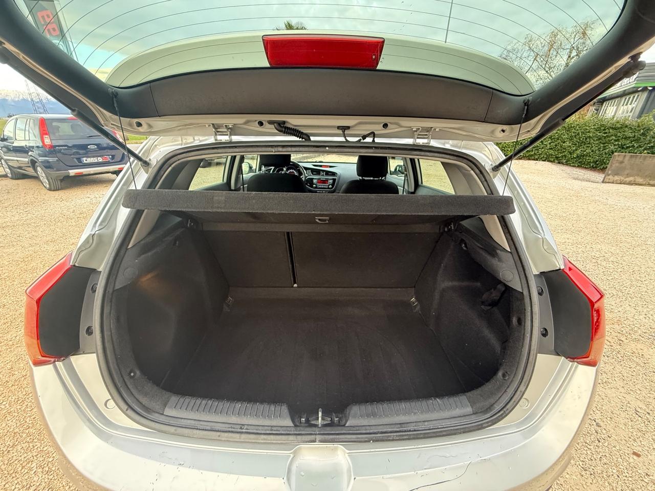 Kia Ceed cee'd 1.6 CRDi 110 CV 5 porte Cool