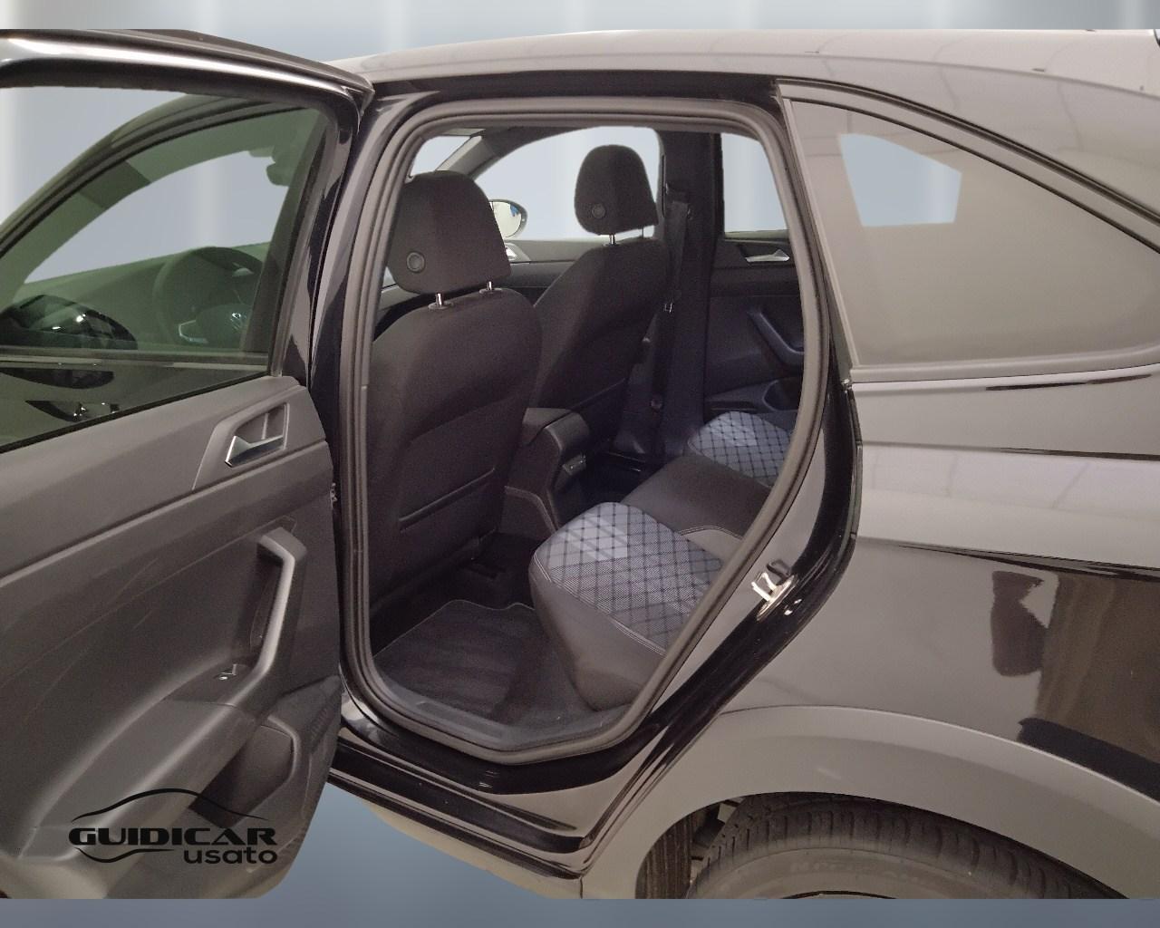 VOLKSWAGEN Taigo - Taigo 1.0 tsi R-Line 110cv