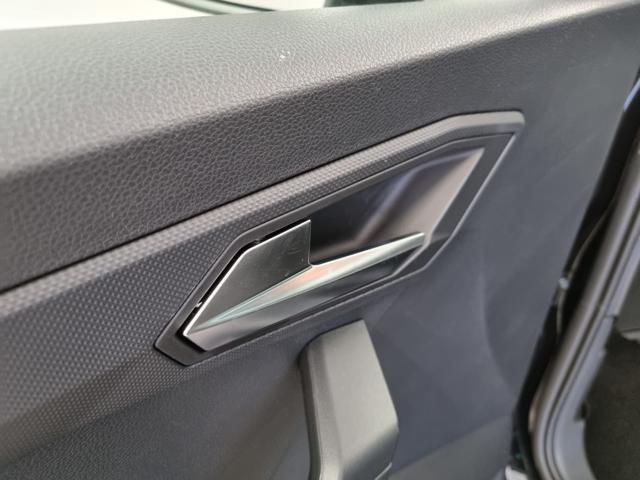 SEAT Ibiza 1.0 EcoTSI 95 CV 5 porte Black Edition