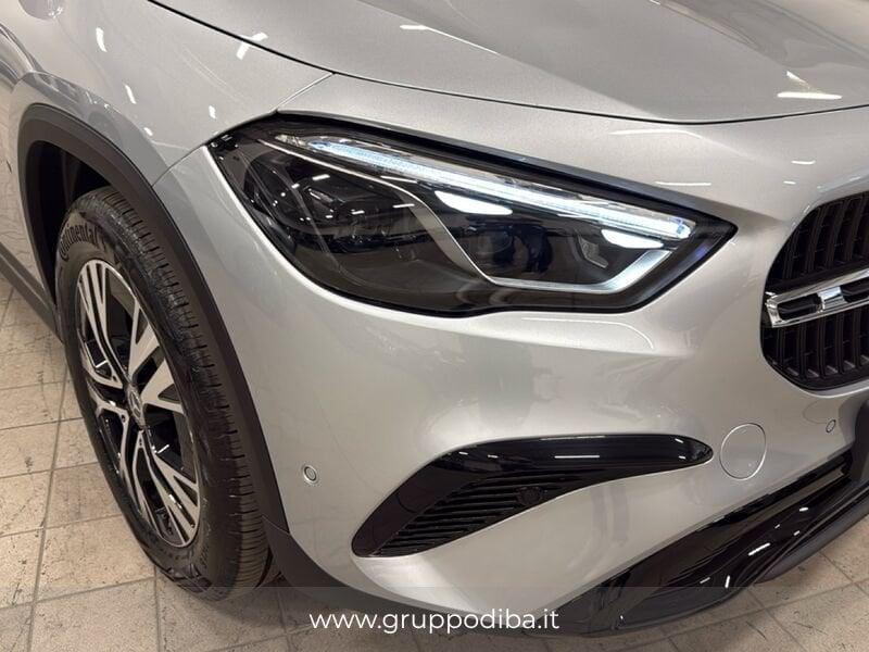 Mercedes-Benz GLA GLA-H247 2023 200 d Progressive Advanced Plus auto