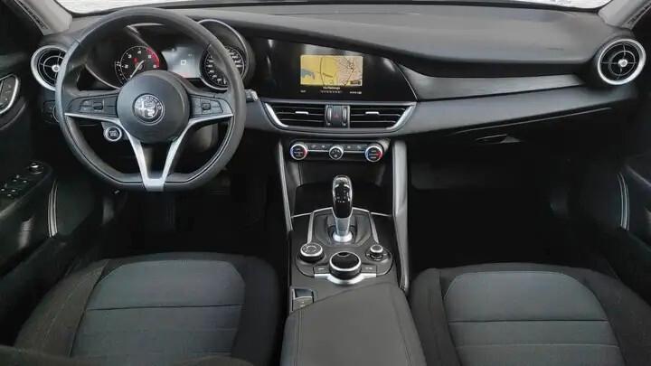 Alfa Romeo Giulia 2.2 Turbodiesel 150 CV AT8 Business