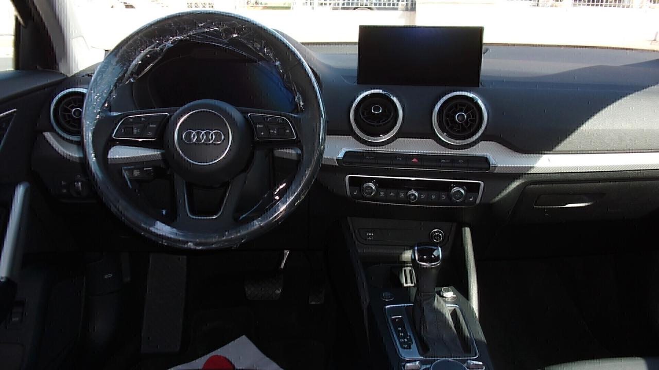 Audi Q2 30 TDI S tronic Admired Advanced