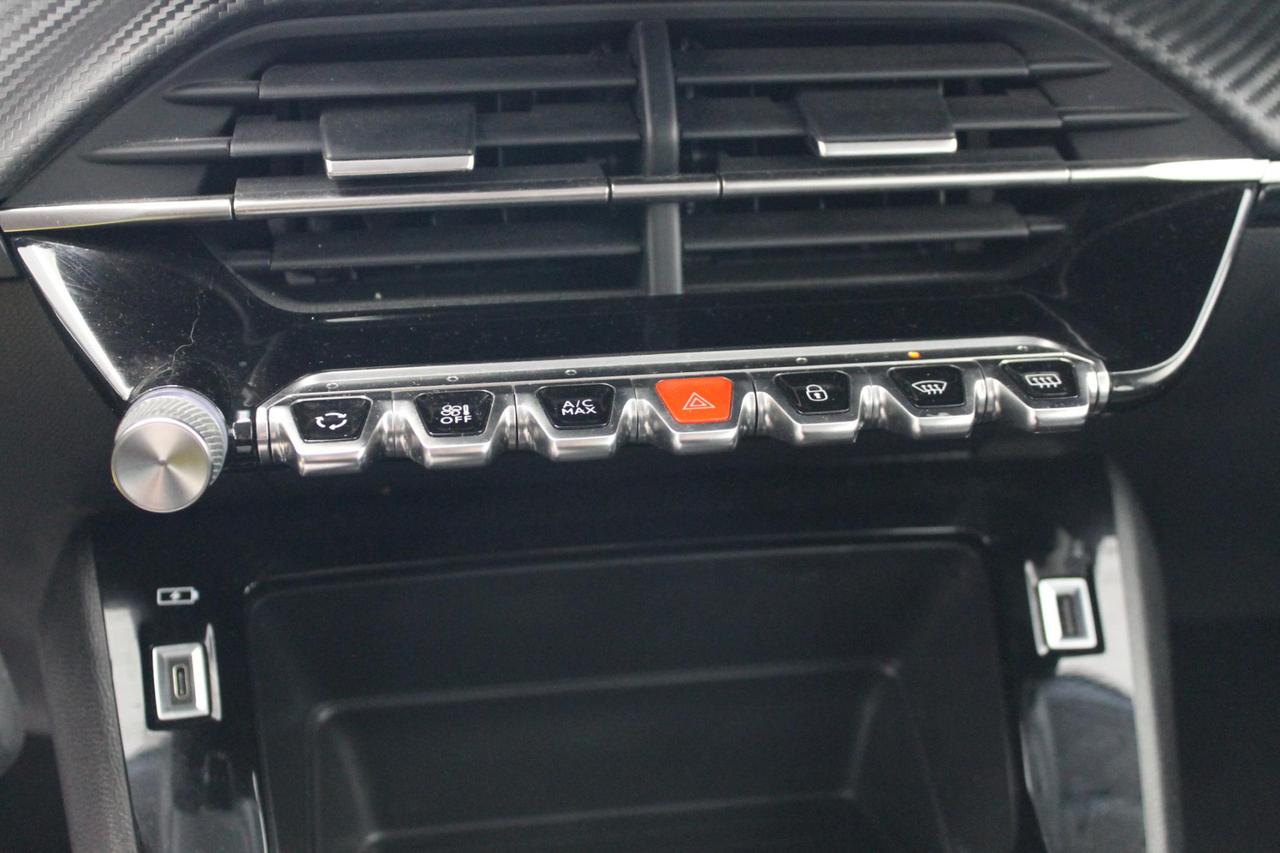 Peugeot 208 1.2 Puretech ALLURE 100 Cv.