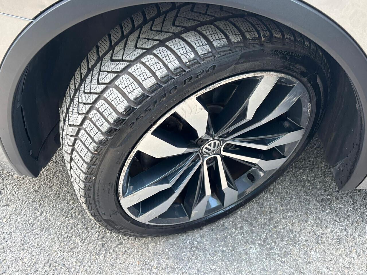 Volkswagen Tiguan 2.0 TDI 190cv DSG 4Motion R-line