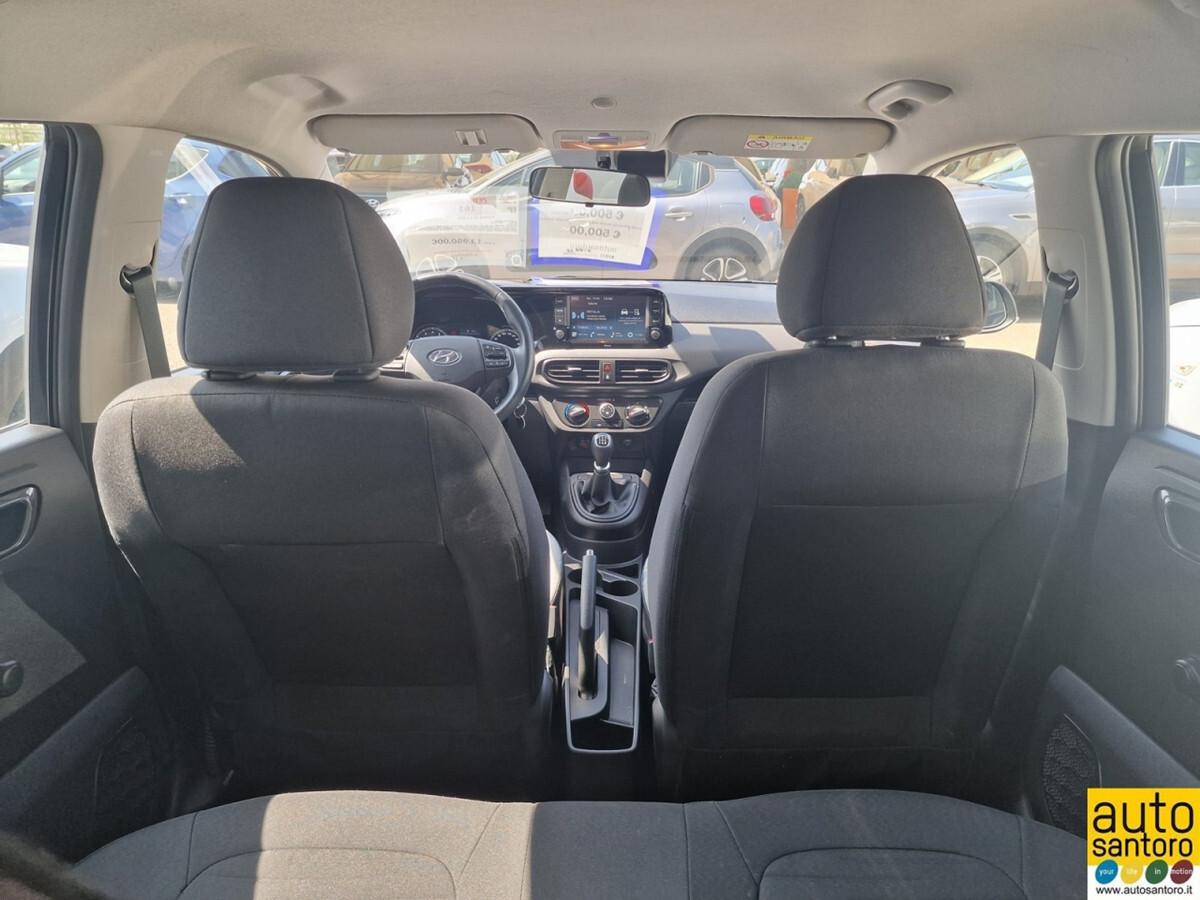 HYUNDAI I10 1.0 TECH + CONNECT PACK