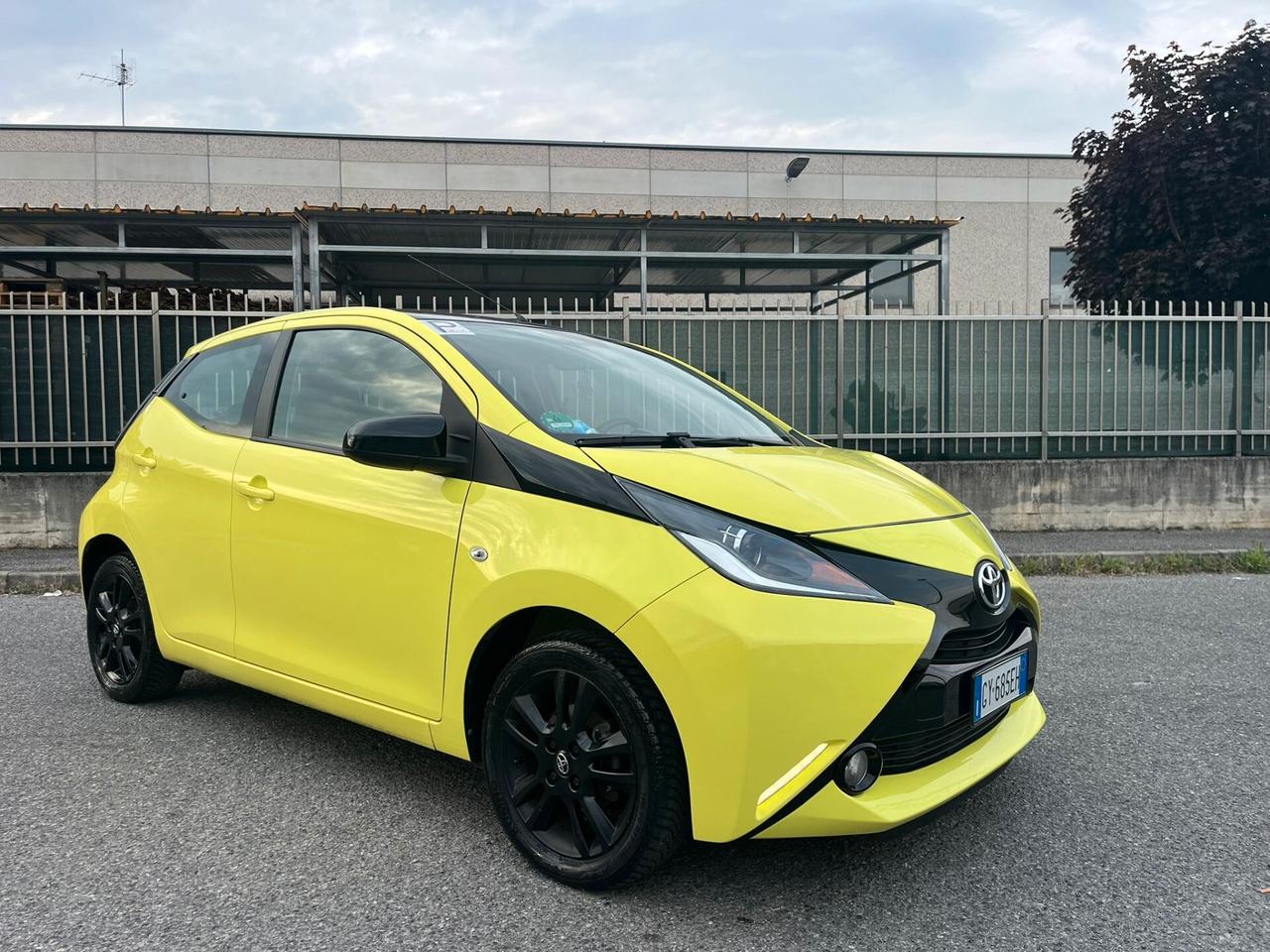 Toyota Aygo 1.0 BENZ SOLO 79K KM