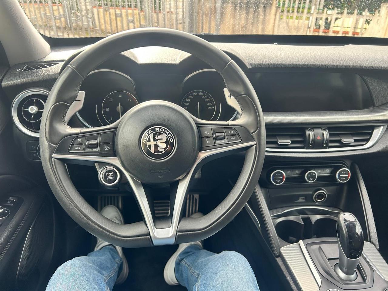 Alfa Romeo Stelvio 2.2 Turbodiesel 210 CV AT8 Q4 Super