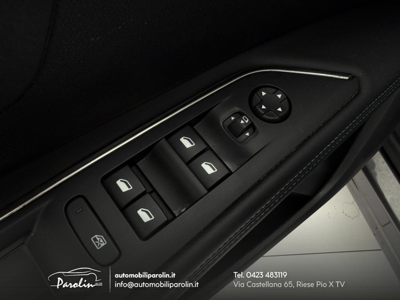 Peugeot 3008 1.6 hybrid4 phev Allure Pack e-eat8 Prezzo REALE