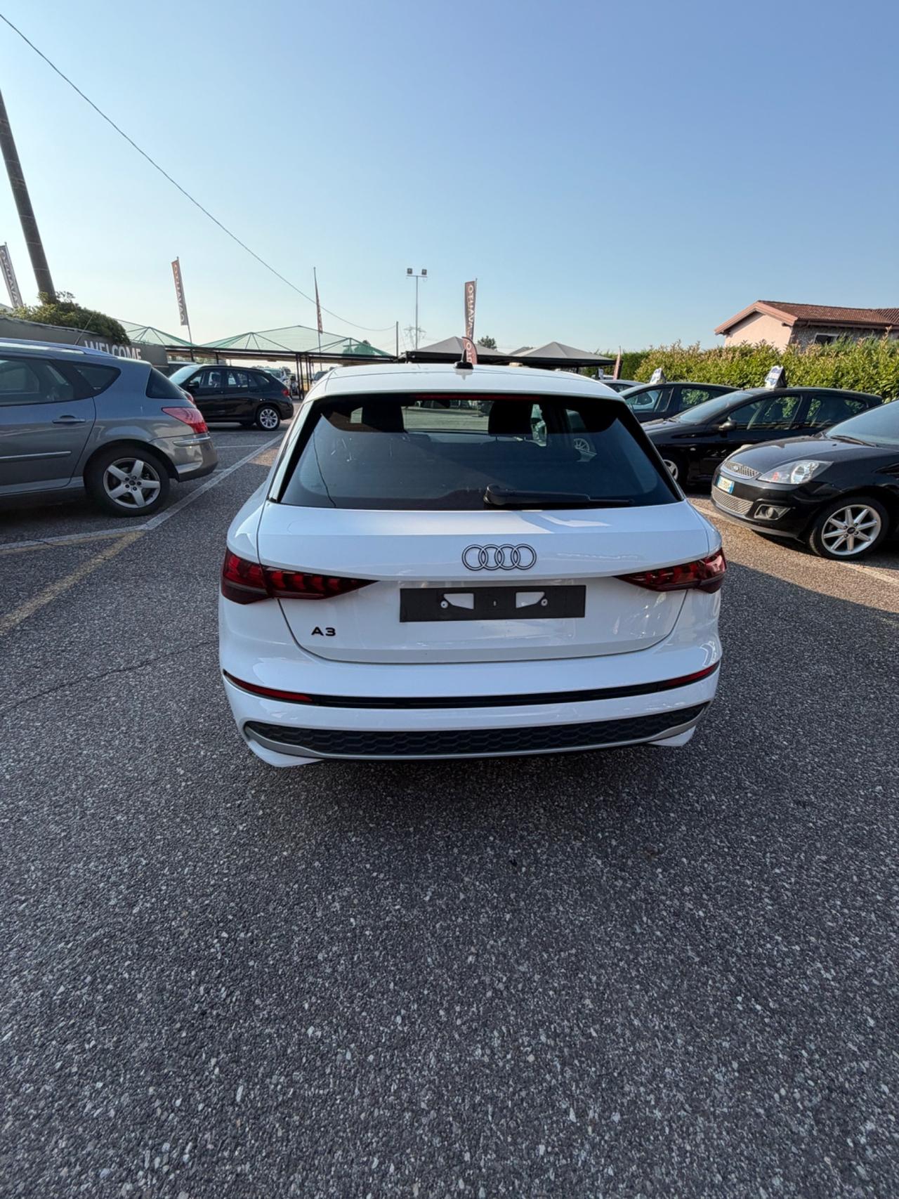 Audi A3 SPB TFSI 110 kW S tronic Business Advanced