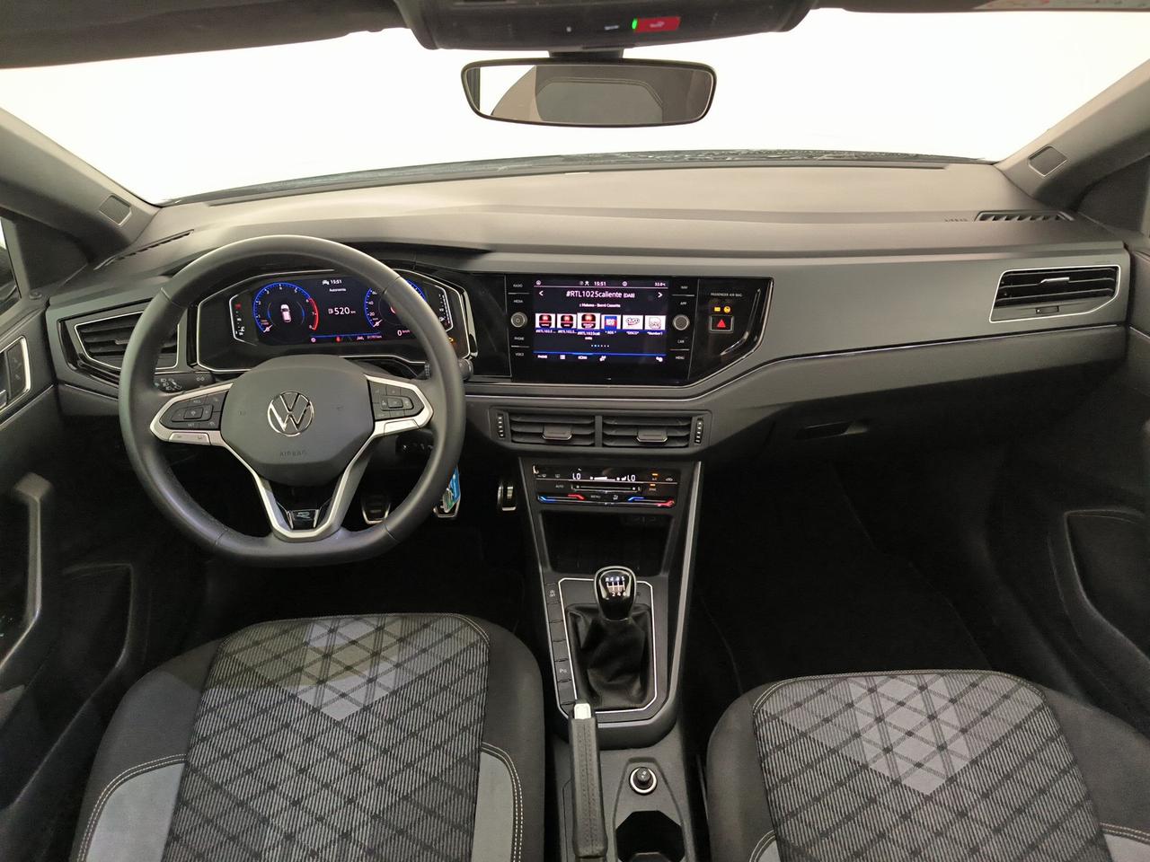 Volkswagen Taigo 1.0 tsi r-line 115cv