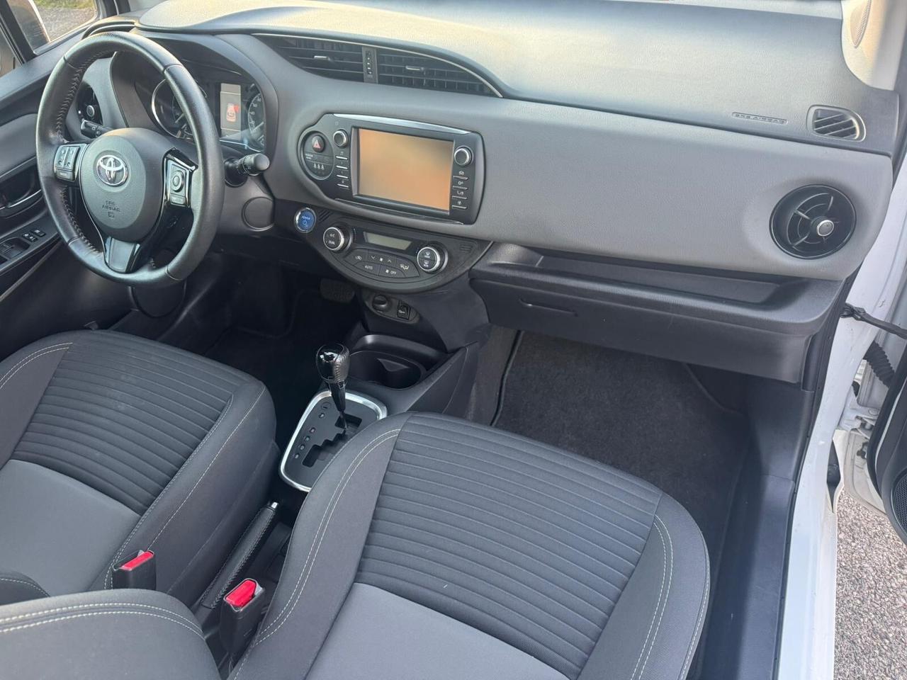 Toyota Yaris 1.5 Hybrid 5 porte Active