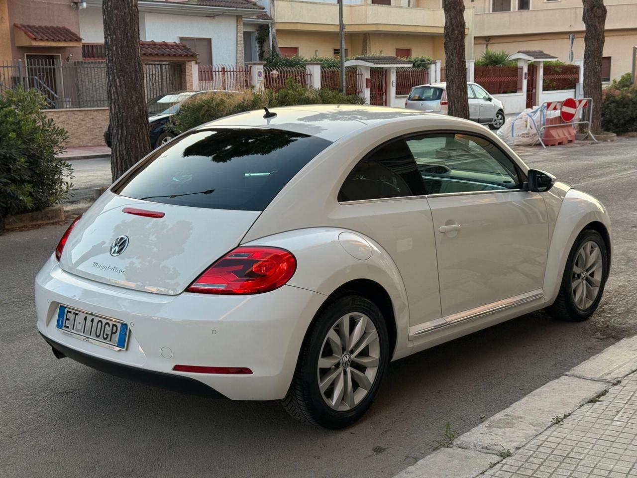 Volkswagen Maggiolino 1.6 TDI 105CV Design - 2013