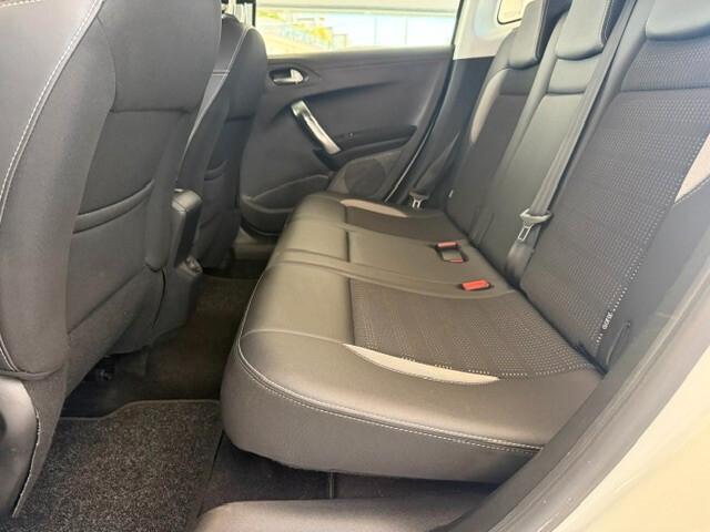 Peugeot 2008 BlueHDi 120 S&S Allure 2016