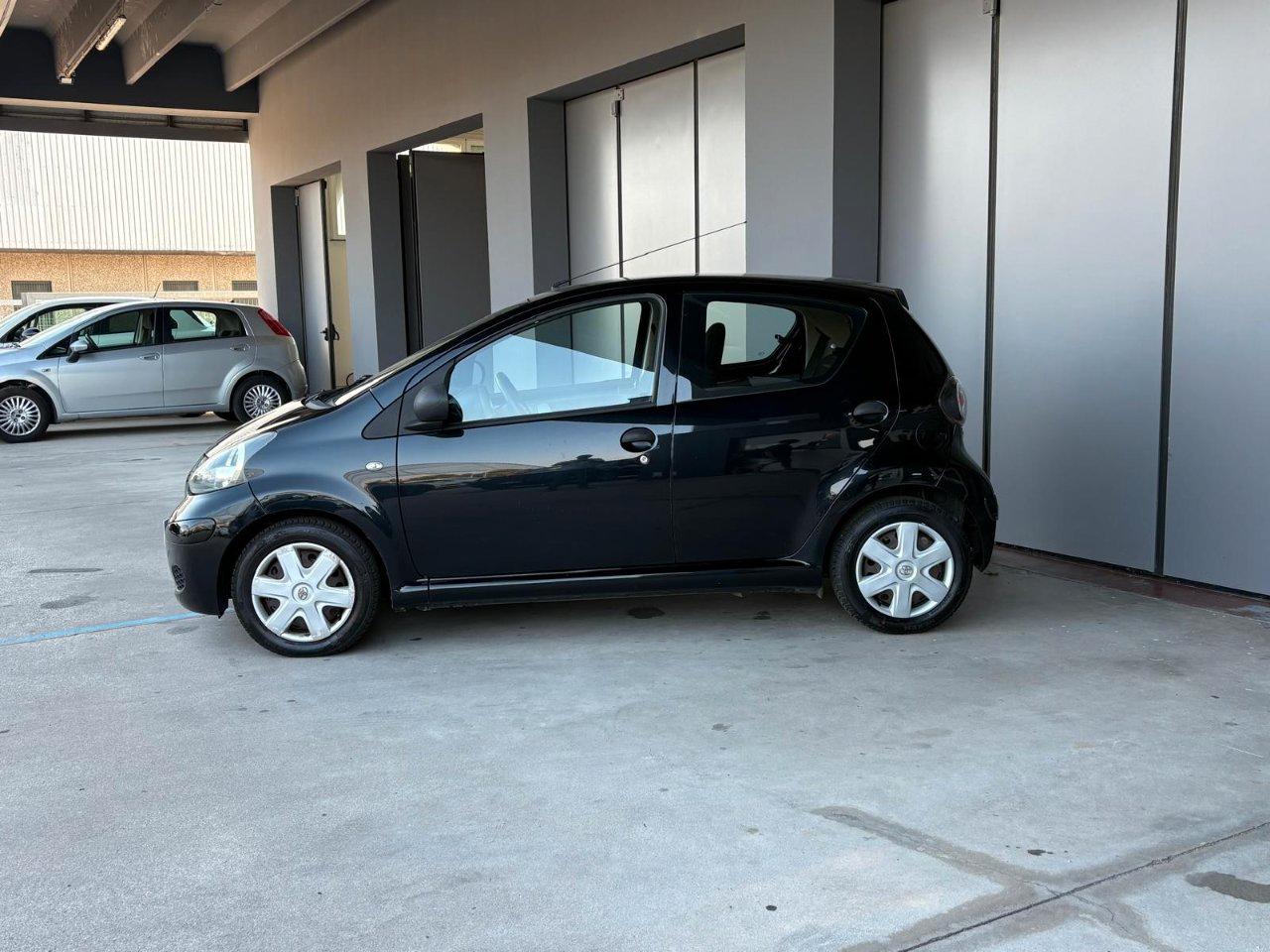 Toyota Aygo 5 Porte Aygo 5p 1.0 Now FL