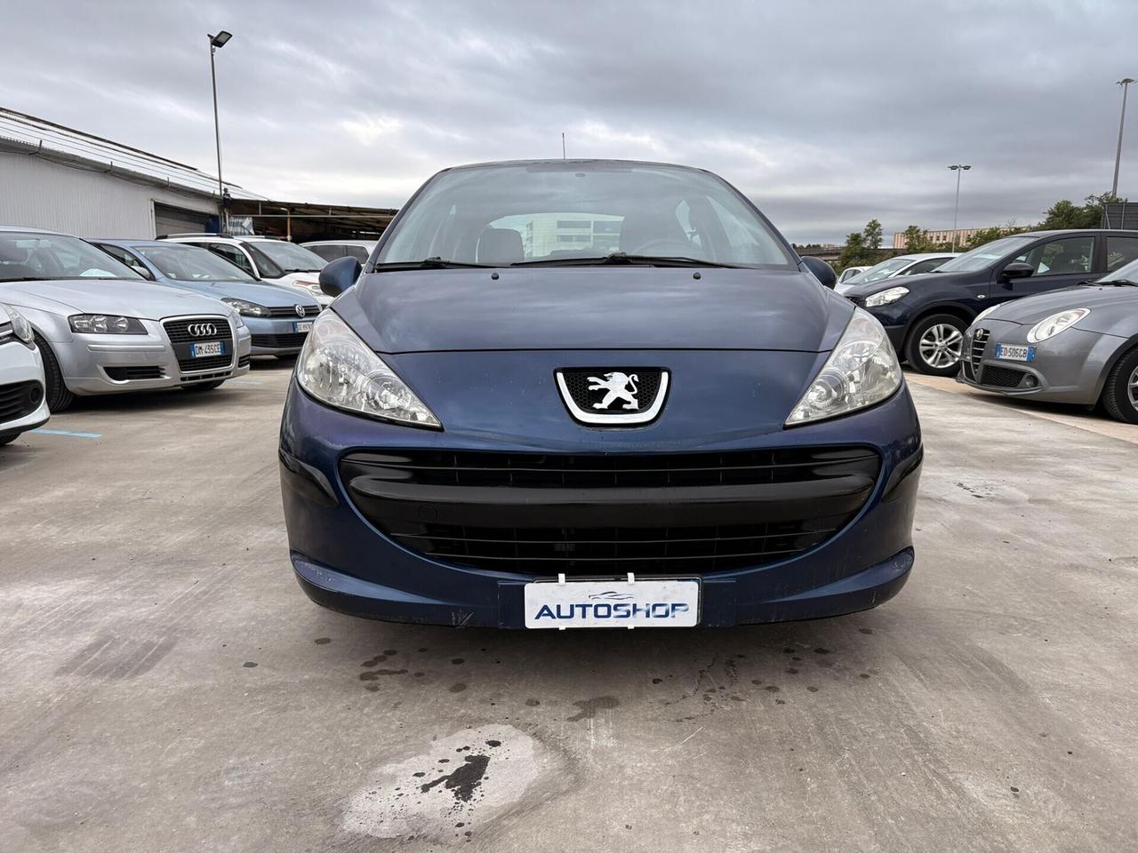 Peugeot 207 1.4 HDi 70CV 5p. XT