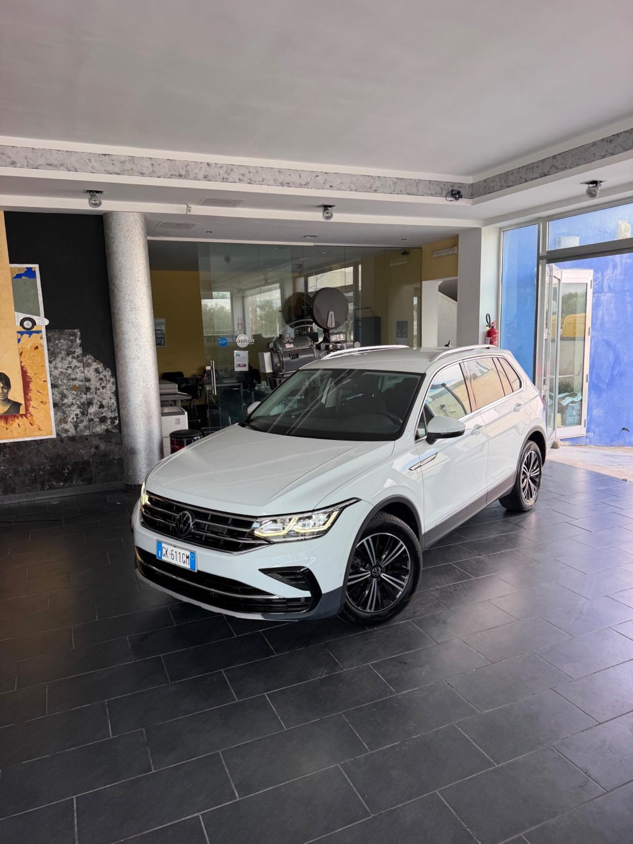 Volkswagen Tiguan 2.0 TDI 150 CV SCR DSG Life