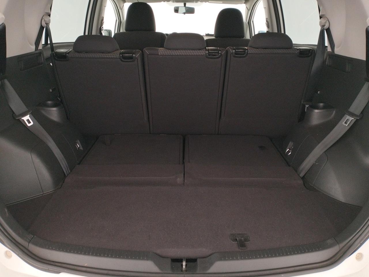 Toyota Verso 1.6 D-4D - 7 POSTI