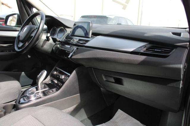 BMW Serie 2 216d Business 7 posti con Navigatore