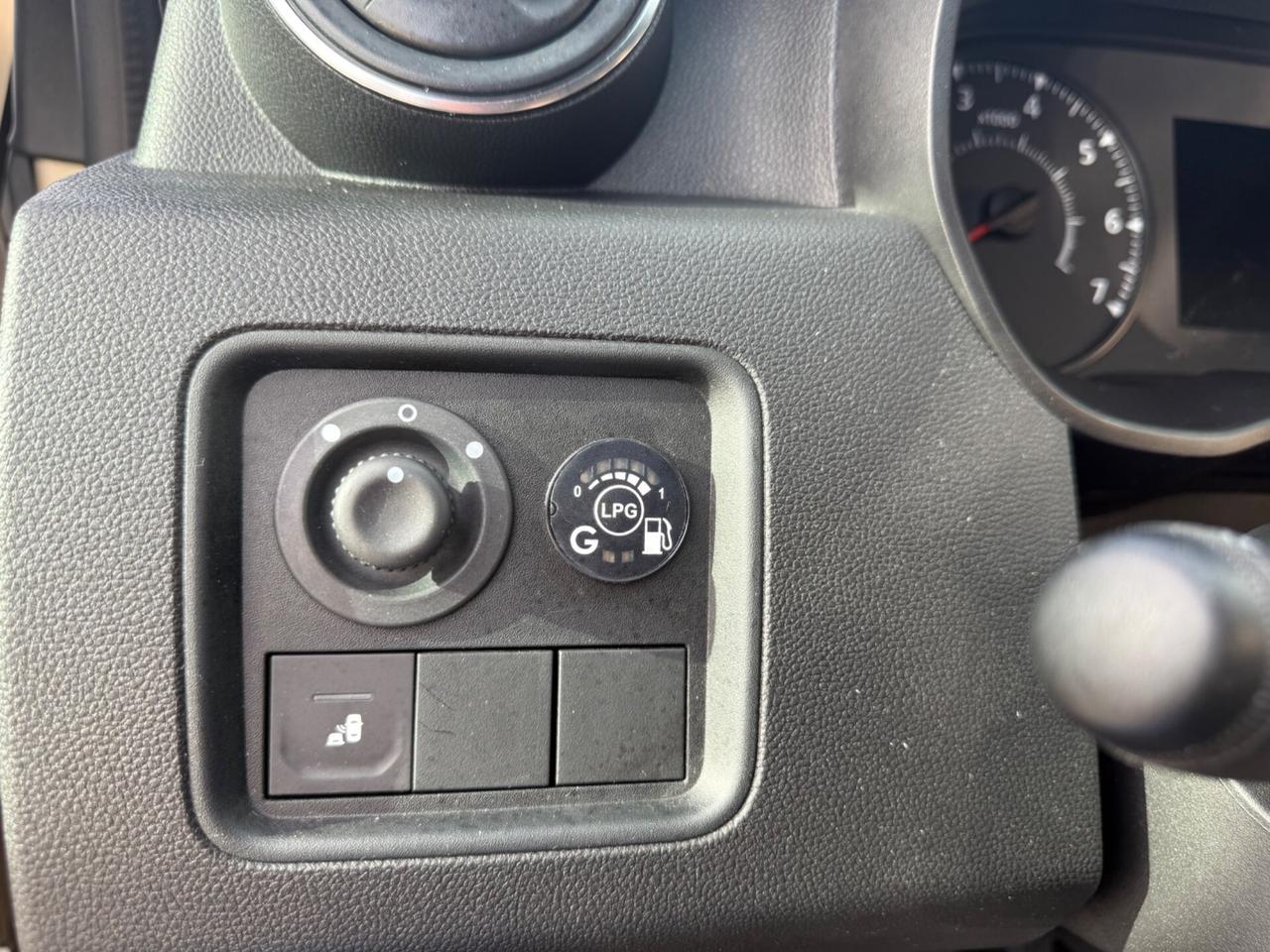 Dacia Duster 1.0 TCe 100 CV ECO-G 4x2 Prestige