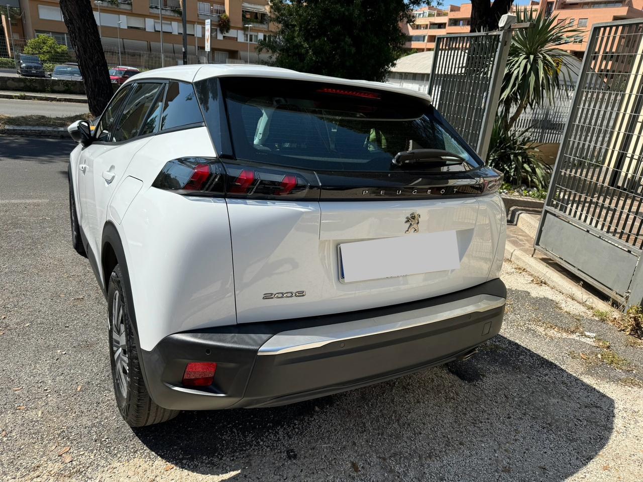 Peugeot 2008 BlueHDi 110 S&S Allure Pack NUOVA