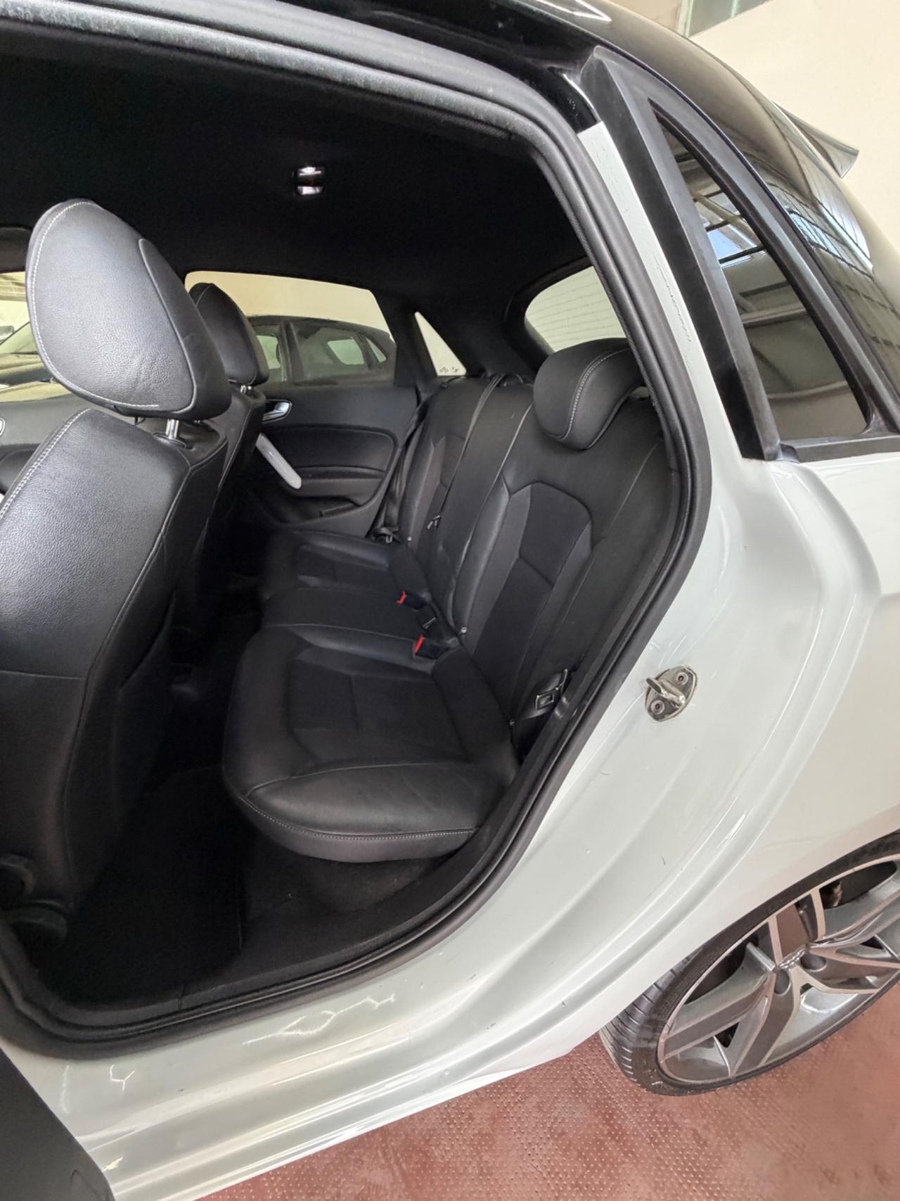 Audi A1 1.6 TDI 116 CV S tronic S-Line