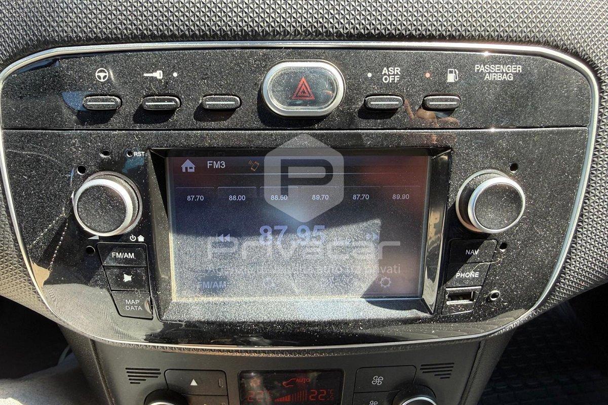 FIAT Punto 1.4 8V 5 porte Easypower Lounge