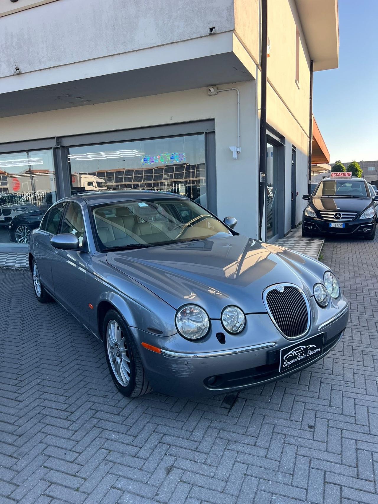 Jaguar S-Type 2.7 diesel V6 Classic