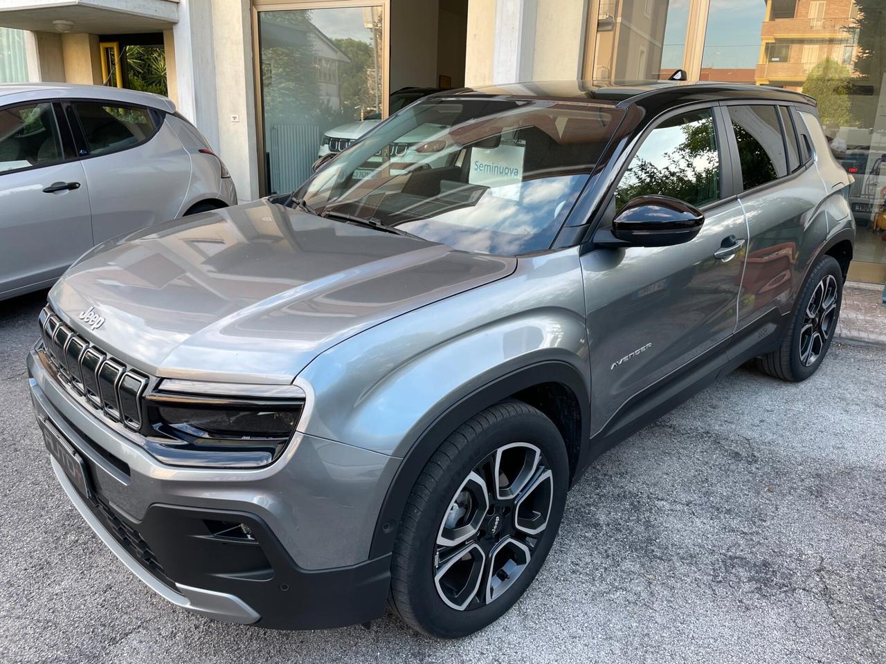 Jeep Avenger 1.2 Turbo 100 CV Summit