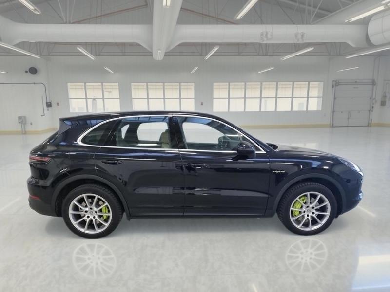 PORSCHE CAYENNE 3.0 V6 E-HYBRID