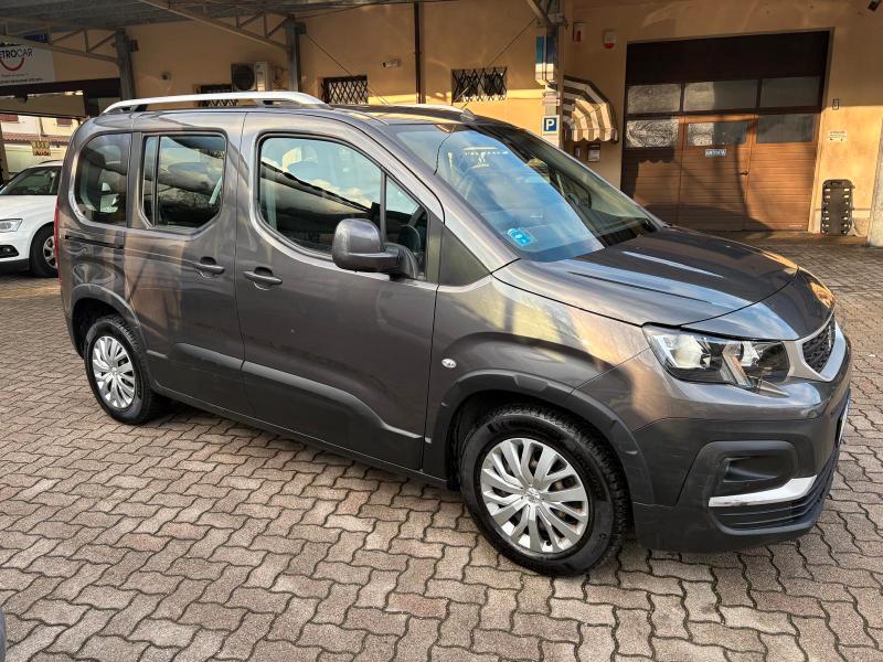Peugeot Rifter Standard Rifter 1.5 bluehdi 100cv OK NEOPATENTATO