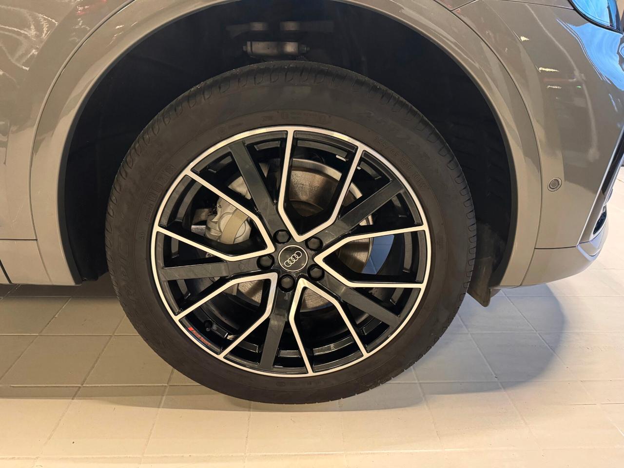 AUDI Q5 2ª serie Q5 SPB 40 TDI quattro S troni...
