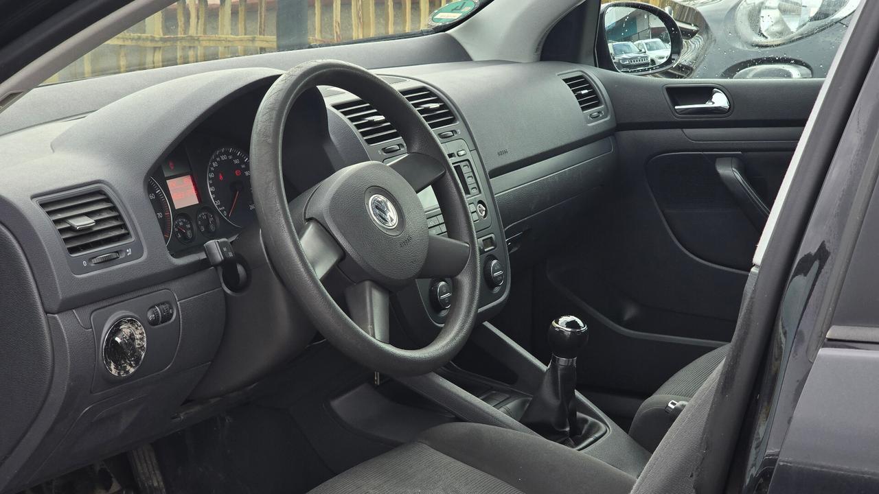 Volkswagen Golf 1.6 5p. Comfortline