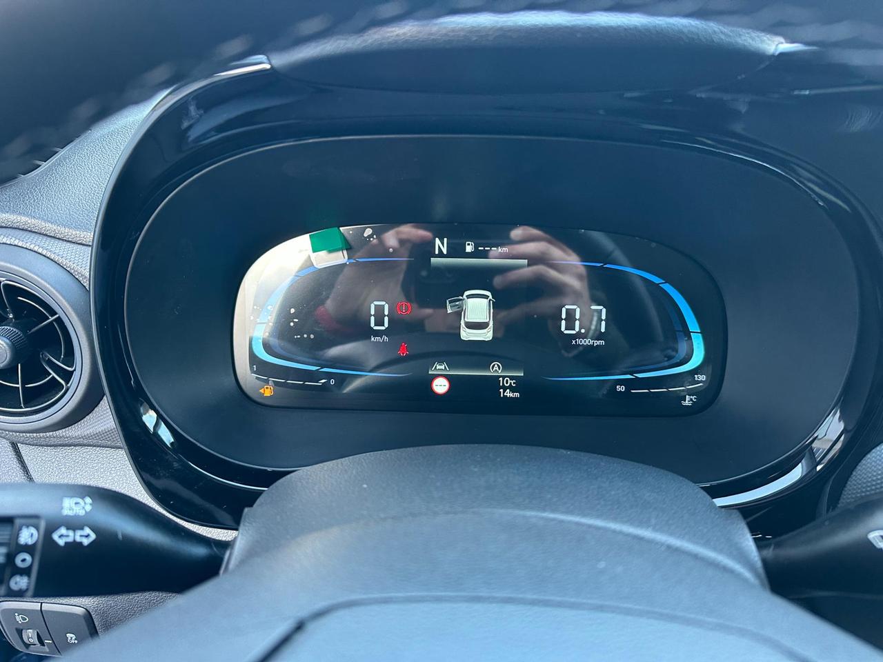 Hyundai i10 1.0 mpi Connectline 63cv auto