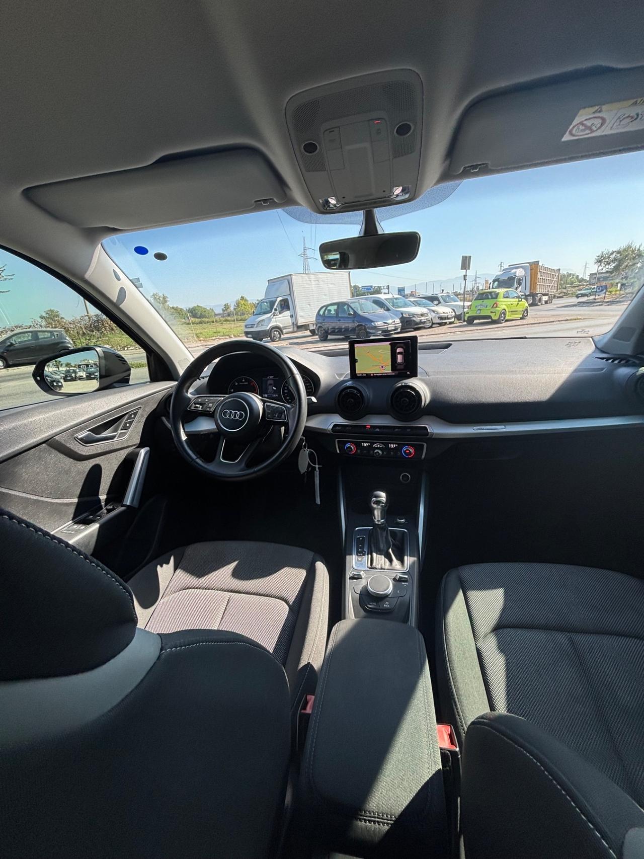Audi Q2 30 TDI S tronic Business