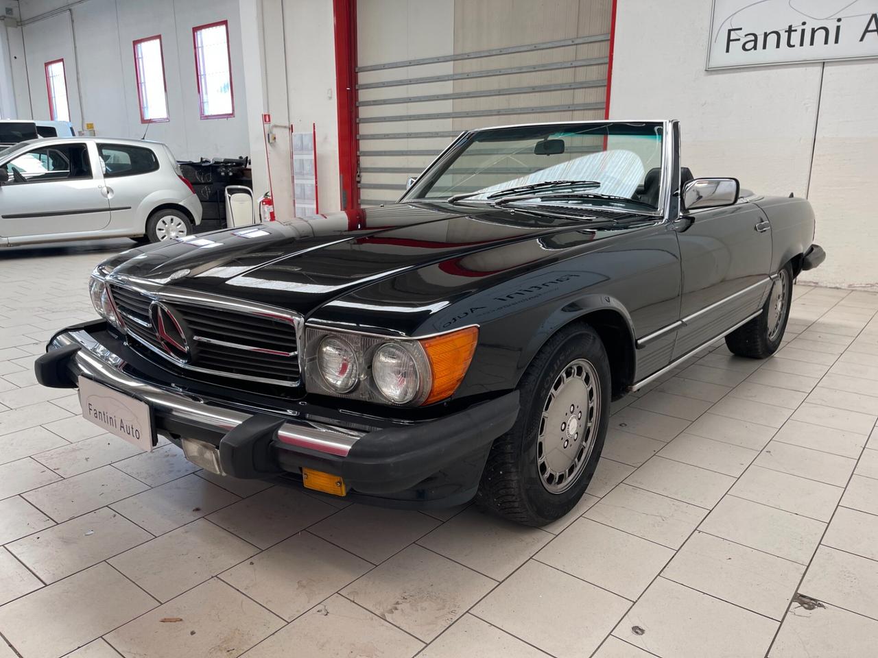Mercedes-benz SL 560 America-LEGGI SOTTO
