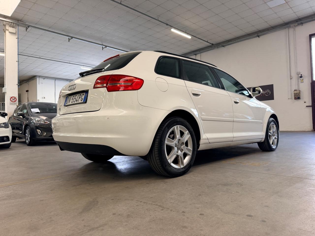 Audi A3 SPB 1.6 Attraction