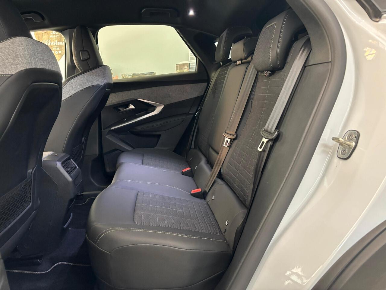 Peugeot 3008 Hybrid 145 e-DCS6 GT Vari Colori