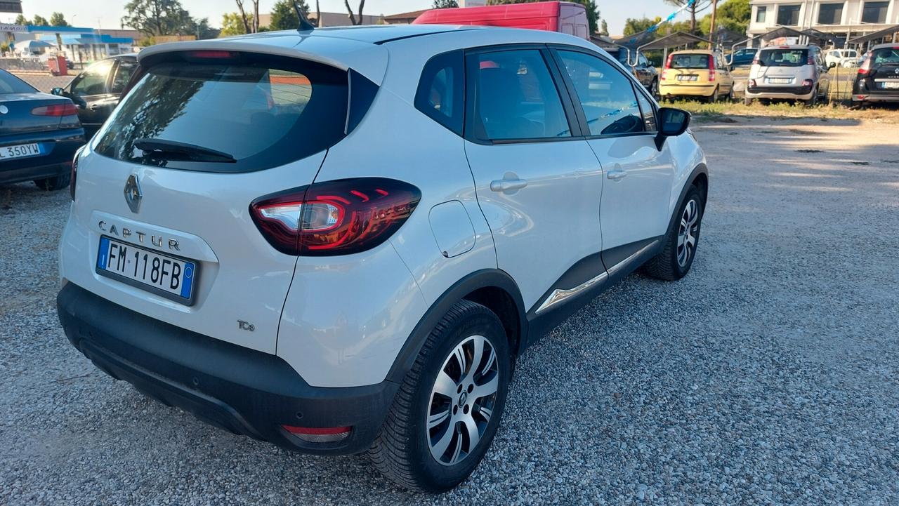Renault Captur TCe 12V 90 CV Start&Stop Energy Business GPL