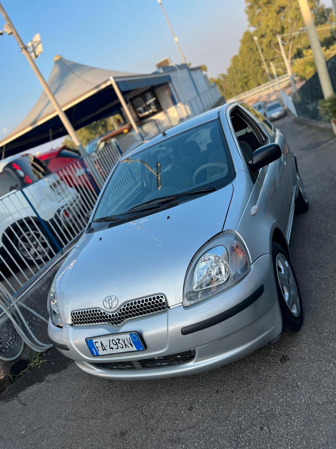 Toyota Yaris Verso 1.3i 16V cat Sol