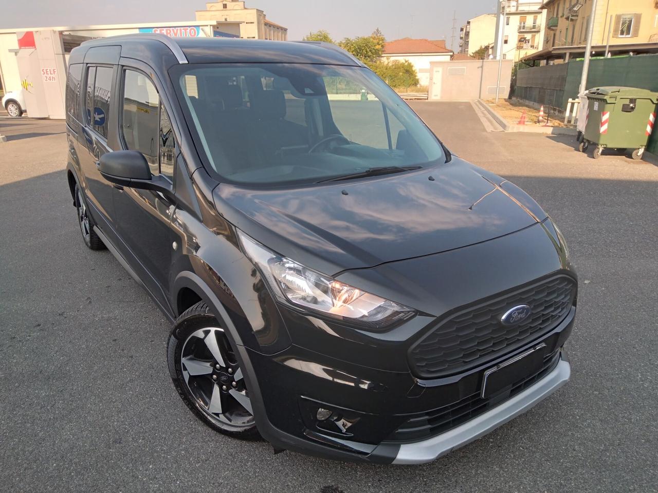 Ford Tourneo Connect Gran Active 1.5 EcoBlue 120 CV S&S Aut.x neopatentati
