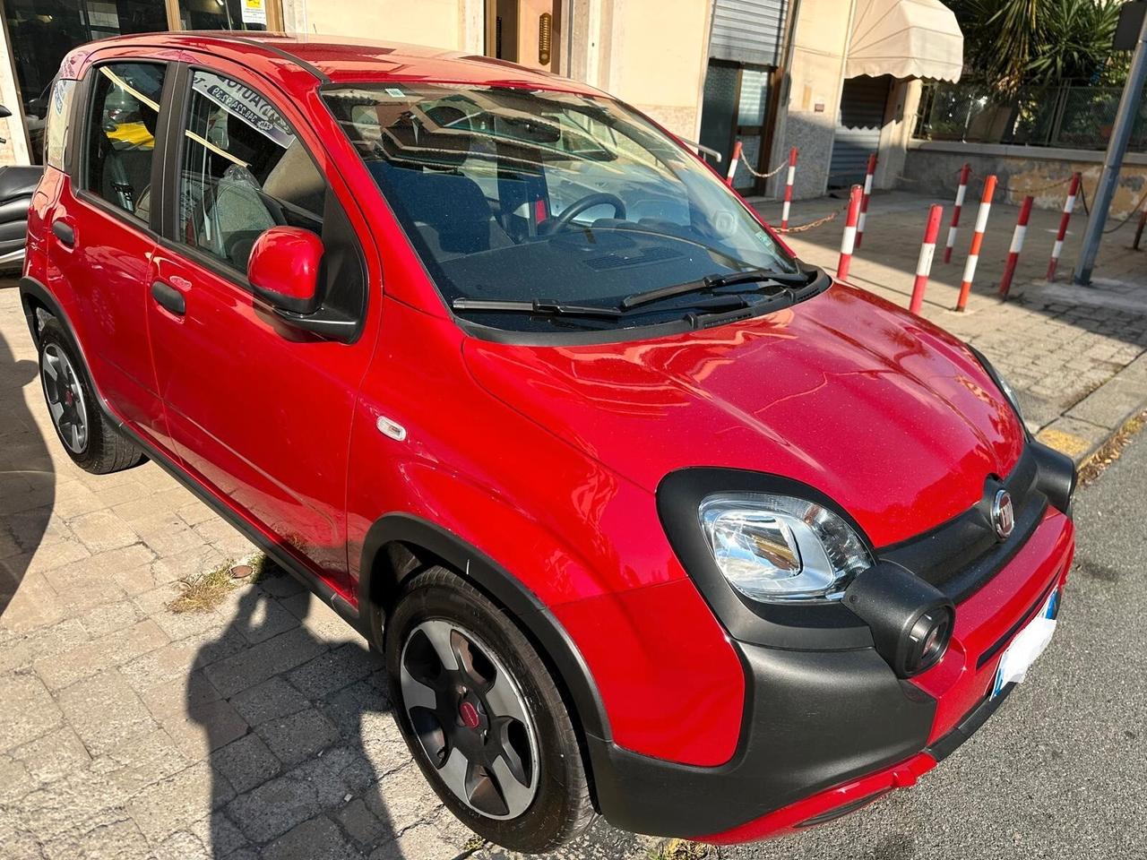 Fiat Panda 1.0 FireFly S&S Hybrid City Cross