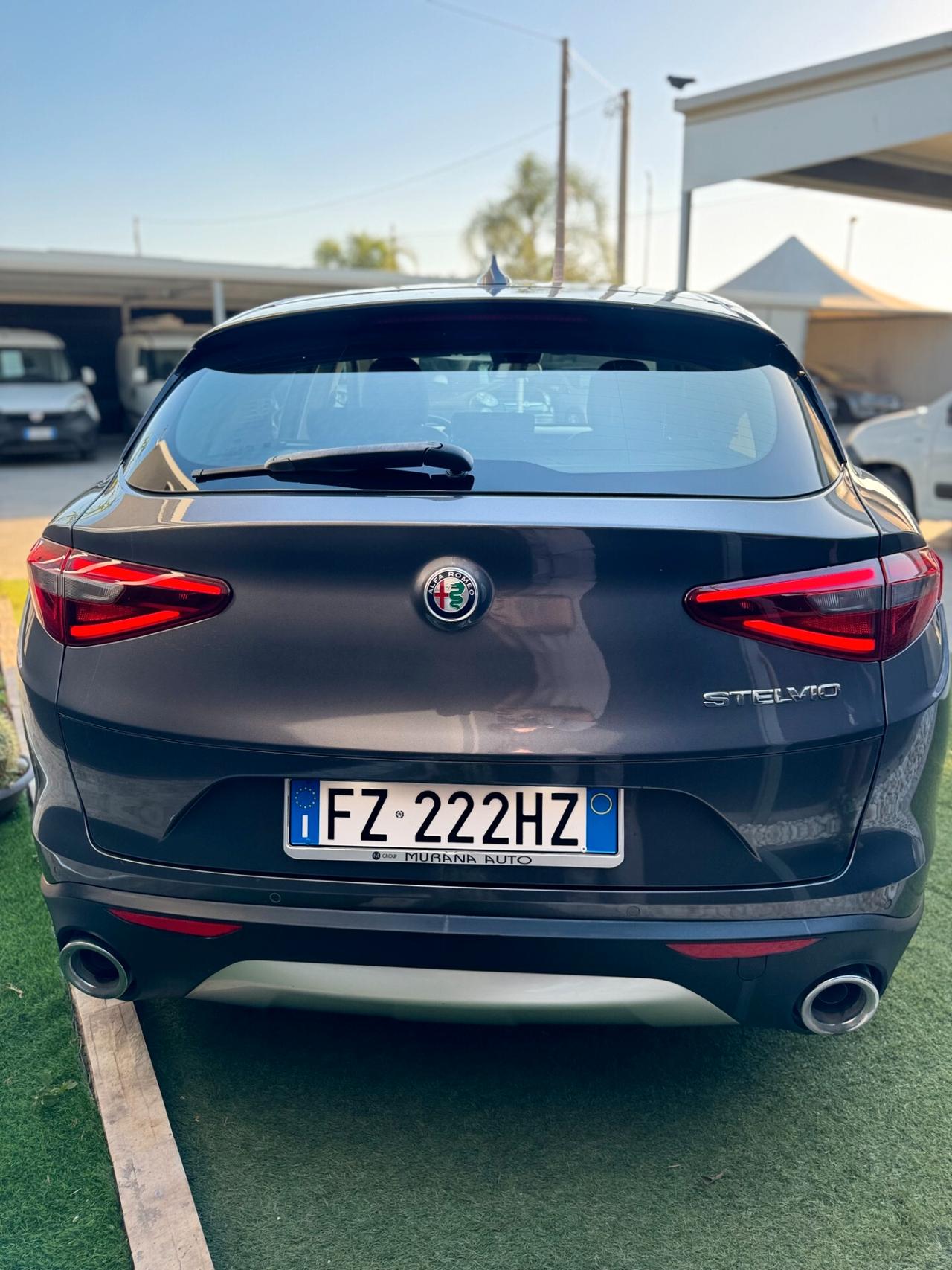 Alfa Romeo Stelvio 2.2 Turbodiesel 190 CV AT8 RWD Business IVA ESPOSTA